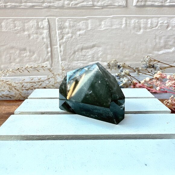 Small Garden Quartz Lodalite Free Form | Garden Quartz Gusher - Picture 4 of 10